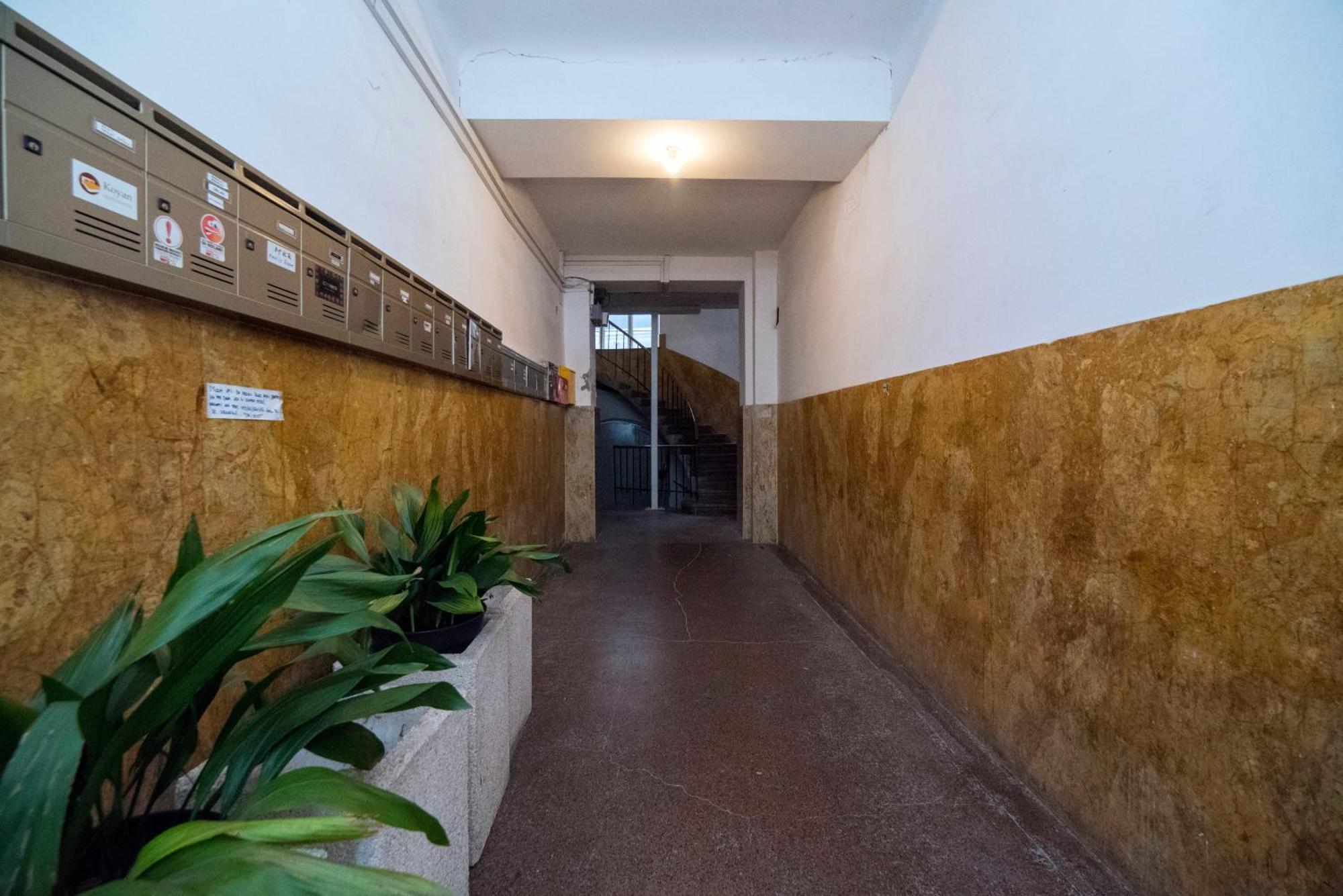 זאגרב Manuela Studio Apartments, 4Th Floor, No Elevator מראה חיצוני תמונה